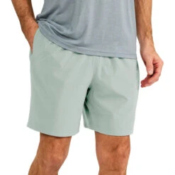 Men's Lined Breeze Short - 7.5" -Pranas Clothing Store lined breeze short green haze men bottom 1